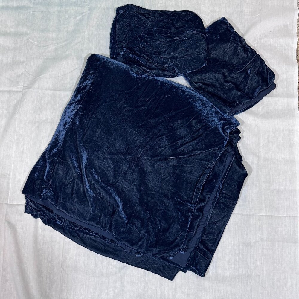 West Elm Lush Crinkle Velvet Queen Duvet Cover & 2 Euro Shams ~ Regal Blue - Picture 2 of 4